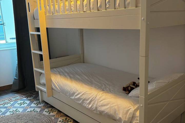 Gîte pour 15 personnes, avec jardin à Laurac-en-Vivarais - 4