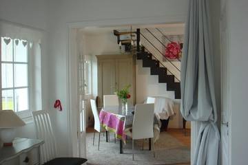 Gîte pour 5 personnes, avec balcon et jardin dans Plage du Nau