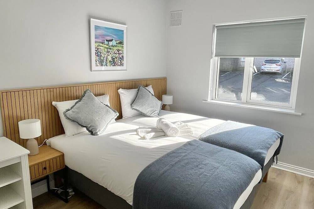 Ganze Wohnung, Stylish City Retreat 2 - sleeps 6 in Galway, County Galway