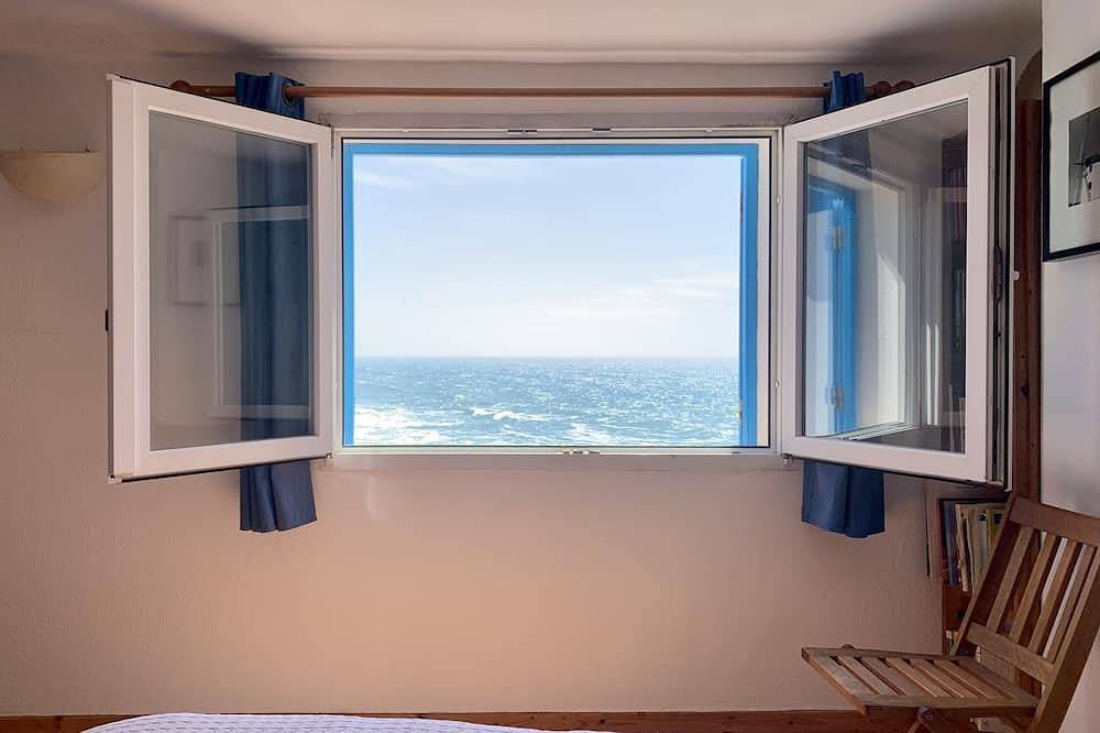 Cabana do Mar- Unique villa over the ocean- New in Azenhas do Mar, Costa de Lisboa