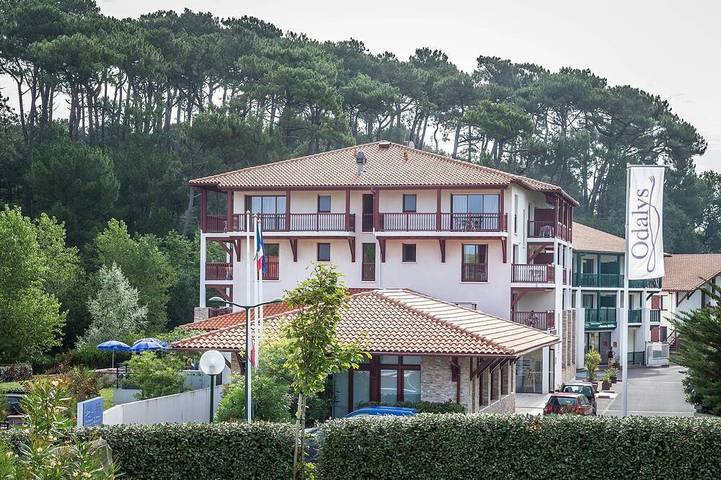 Maison d’hôte pour 3 personnes, avec Jardin et Piscine à Saint-Jean-de-Luz