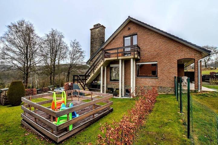 Gîte pour 4 personnes, avec balcon et jardin, animaux acceptés dans Bellevaux-Ligneuville