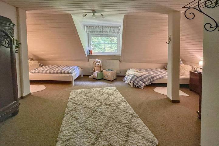 Ganze Wohnung, Schöne Ferienwohnung mit Garten in Oberfranken in Weißenbrunn, Oberfranken