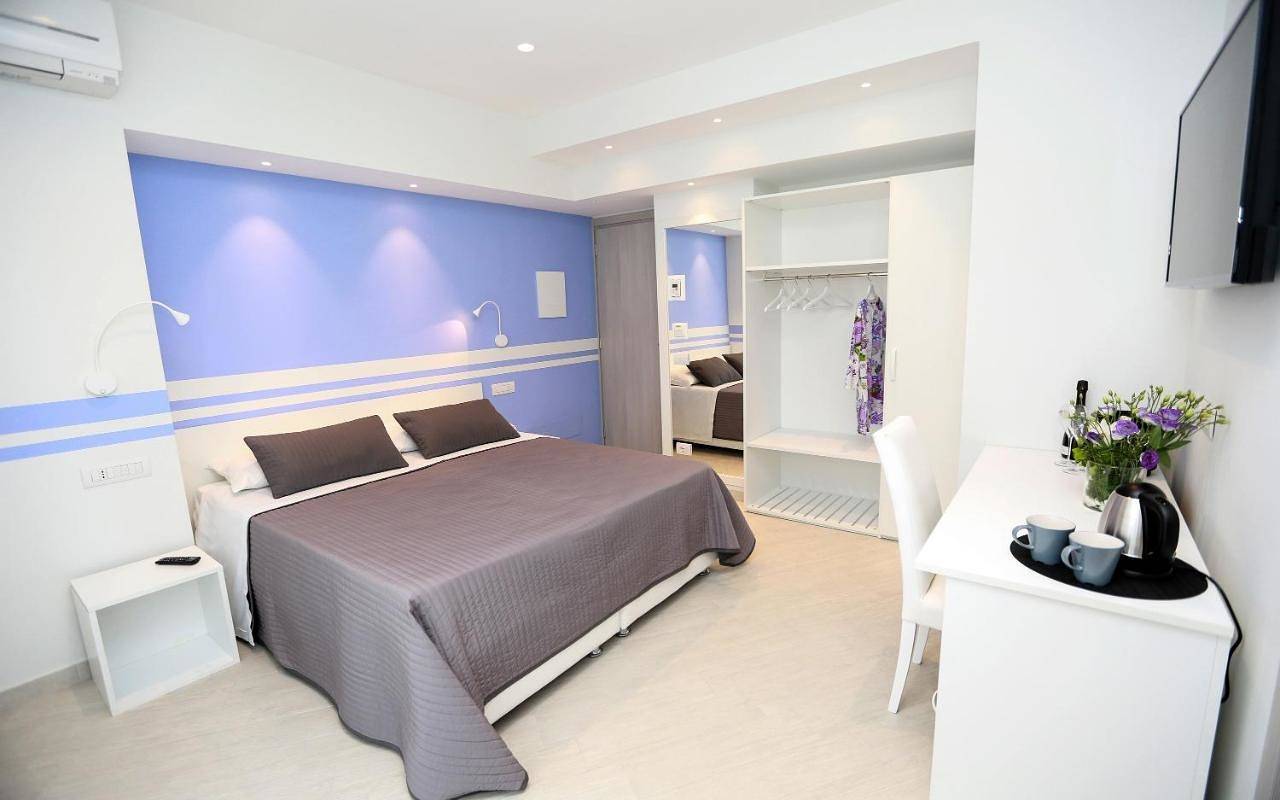 Double or Twin Room with Balcony in Sorrento, Sorrento Coast
