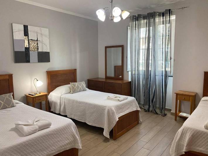 Maison d’hôte pour 3 personnes, avec terrasse, animaux acceptés à Angra do Heroísmo - 4