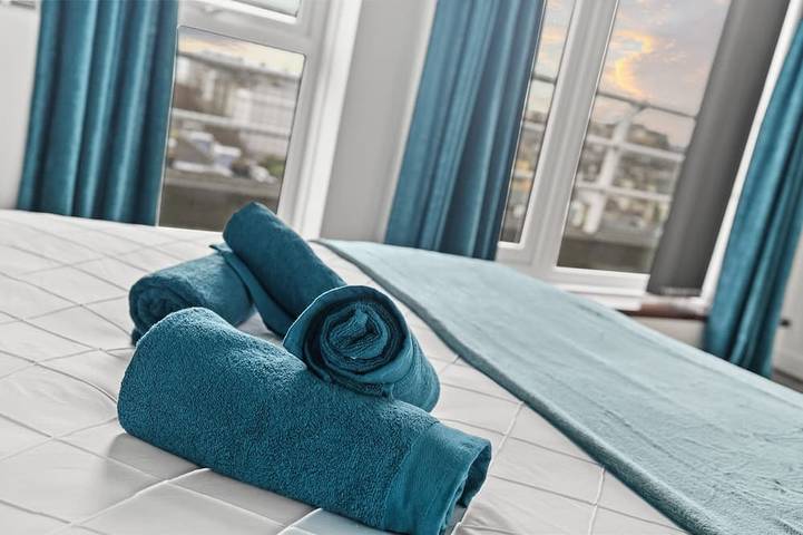 Glamping for 6 people in Plymouth