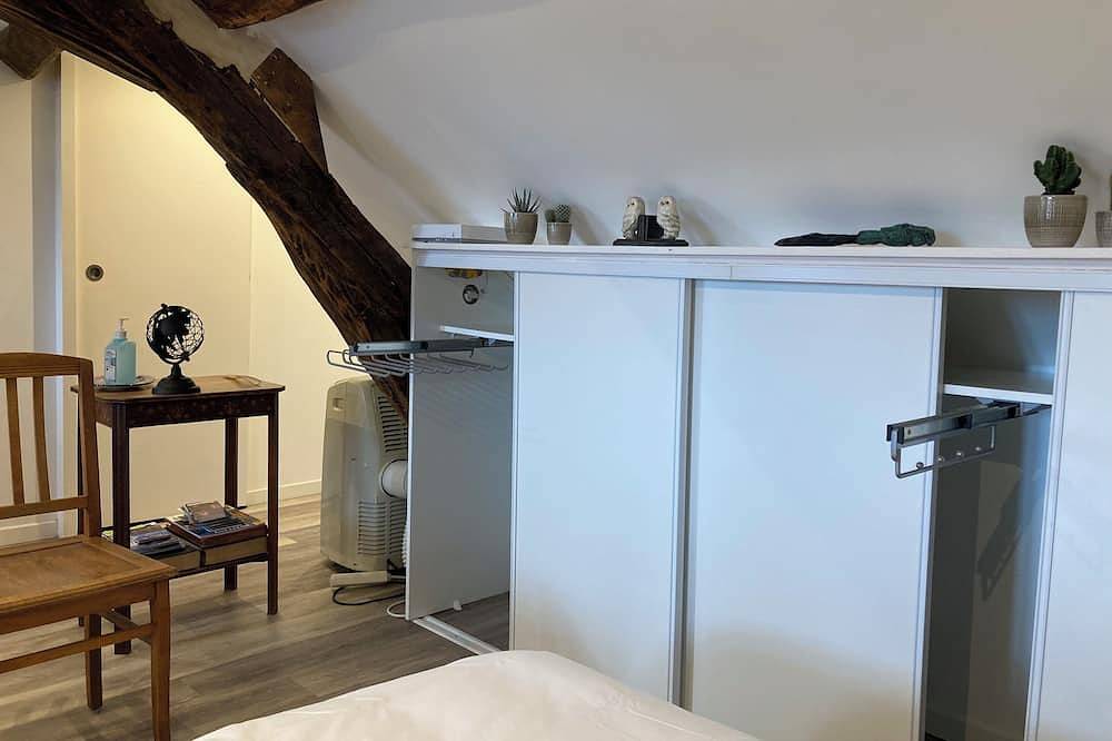 Ganze Wohnung, A calm, timeless stay in Blois, Blois und Umgebung