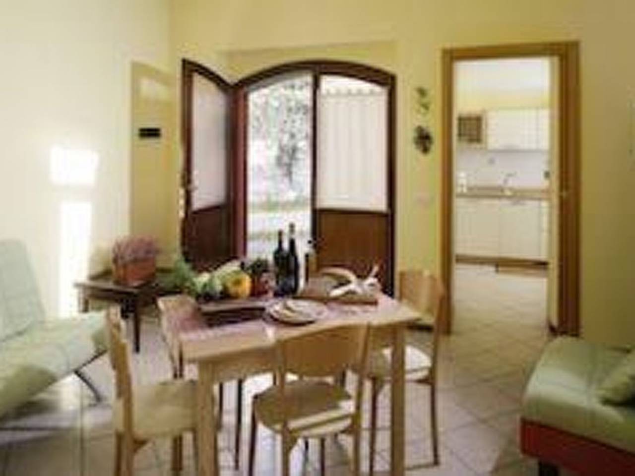 Appartamento intero, Drei-Zimmer-Wohnung für 4 Personen in Assisi, Perugia e dintorni