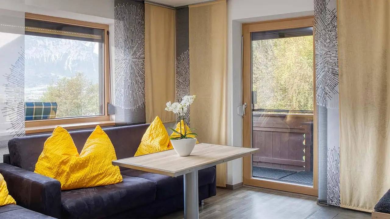 Ganze Ferienwohnung, Ferienwohnung für 2 Personen (38 m²) in Bruck am Ziller in Bruck am Ziller, Kaisergebirge
