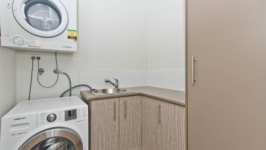 Holiday home for 16 people in Moreton Island