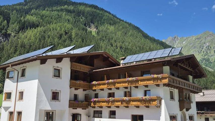 Ferienwohnung für 4 Personen, mit Balkon, kinderfreundlich im Pitztal