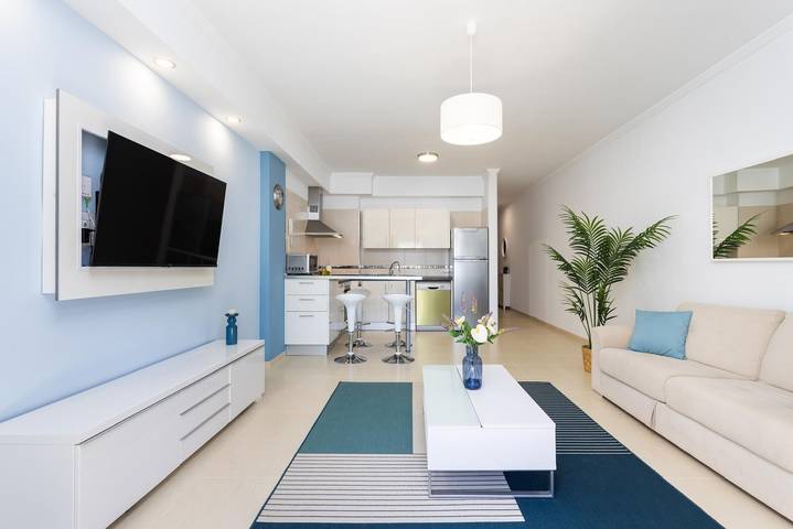Apartamento entero, Apartamento  'Brisa - Armonía Park, Bajamar' con Vista a la Montaña, Wi-Fi y Aire Acondicionado in Bajamar , San Cristóbal de La Laguna