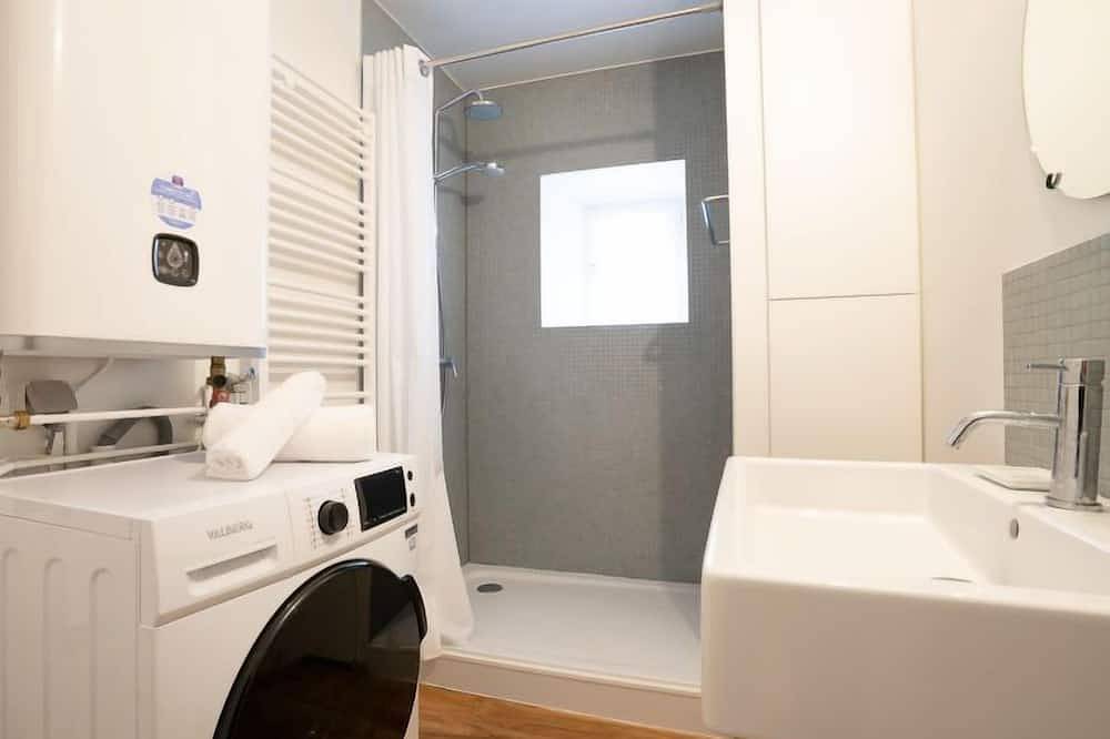 Arbenn 2 by Interhome in Tréguier, Costa de granito rosa