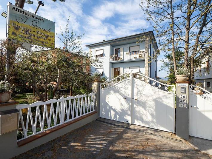 Maison d’hôte pour 3 personnes, avec vue et jardin à Vecchiano