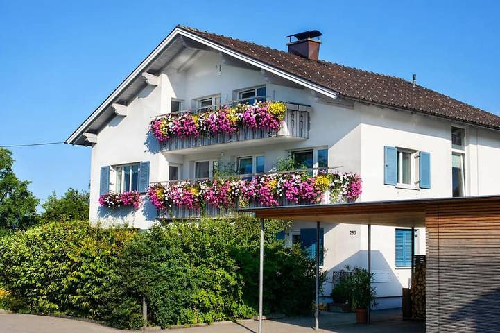 Ferienwohnung für 7 Personen, mit Balkon und Garten