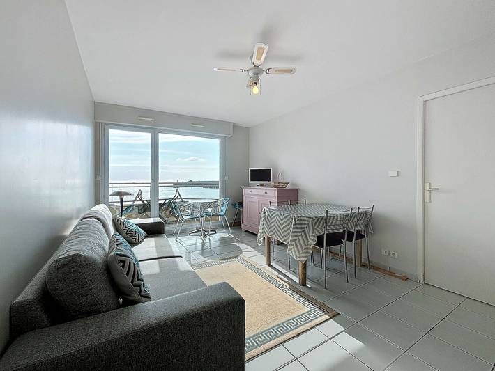 Appartement entier, Appartement avec balcon, proche des plages et commerces in Granville, Côte de la Déroute