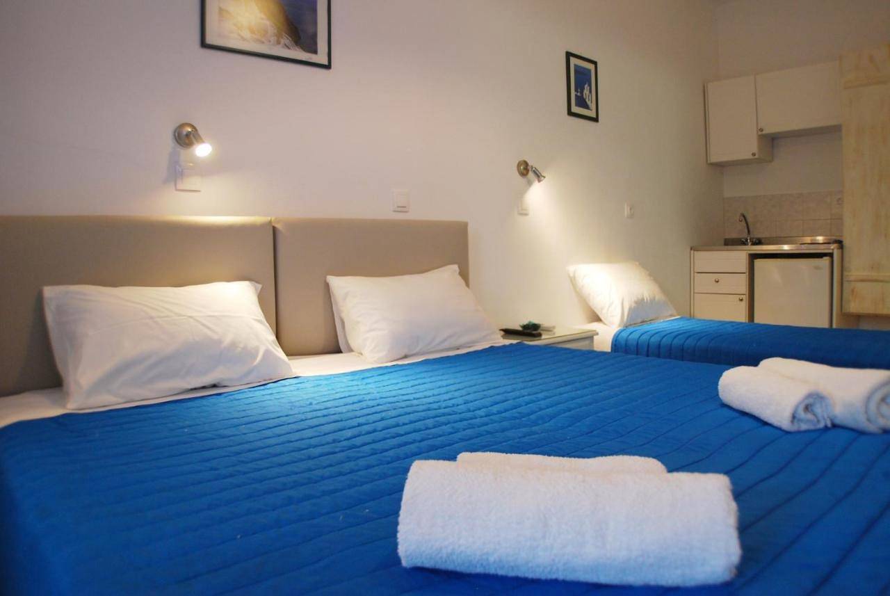 Aretousa Villas in Plage d'Perivolos, Perissa
