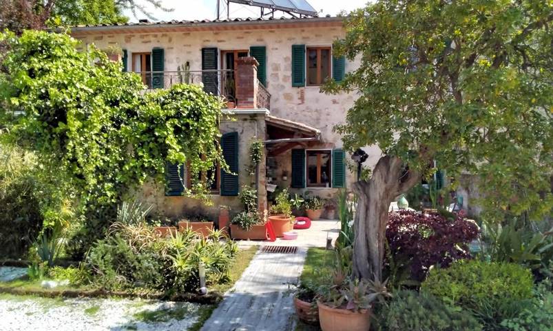 B&b per 2 persone, con Balcone e Terrazza nonché Giardino a Forte dei Marmi