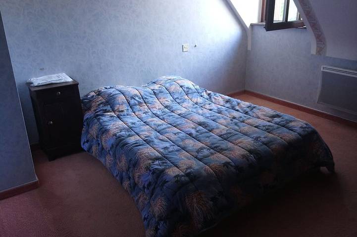 Location de vacances pour 6 personnes, avec jardin à Isigny-le-Buat - 3