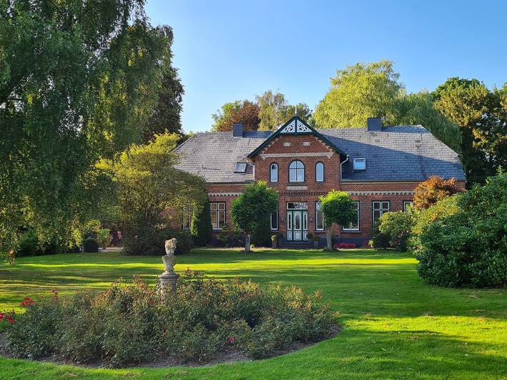 Villa for 5 people, with Yard
