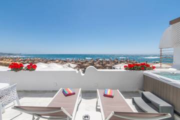 Apartamento De Vacaciones para 8 Personas en Playa de la Venus, Marbella, Foto 1