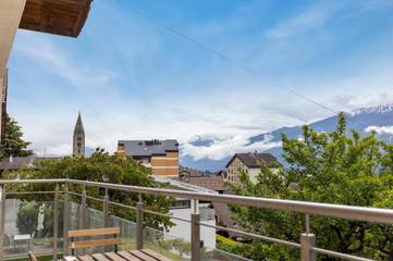 Gîte pour 4 personnes, avec vue et terrasse à Savièse