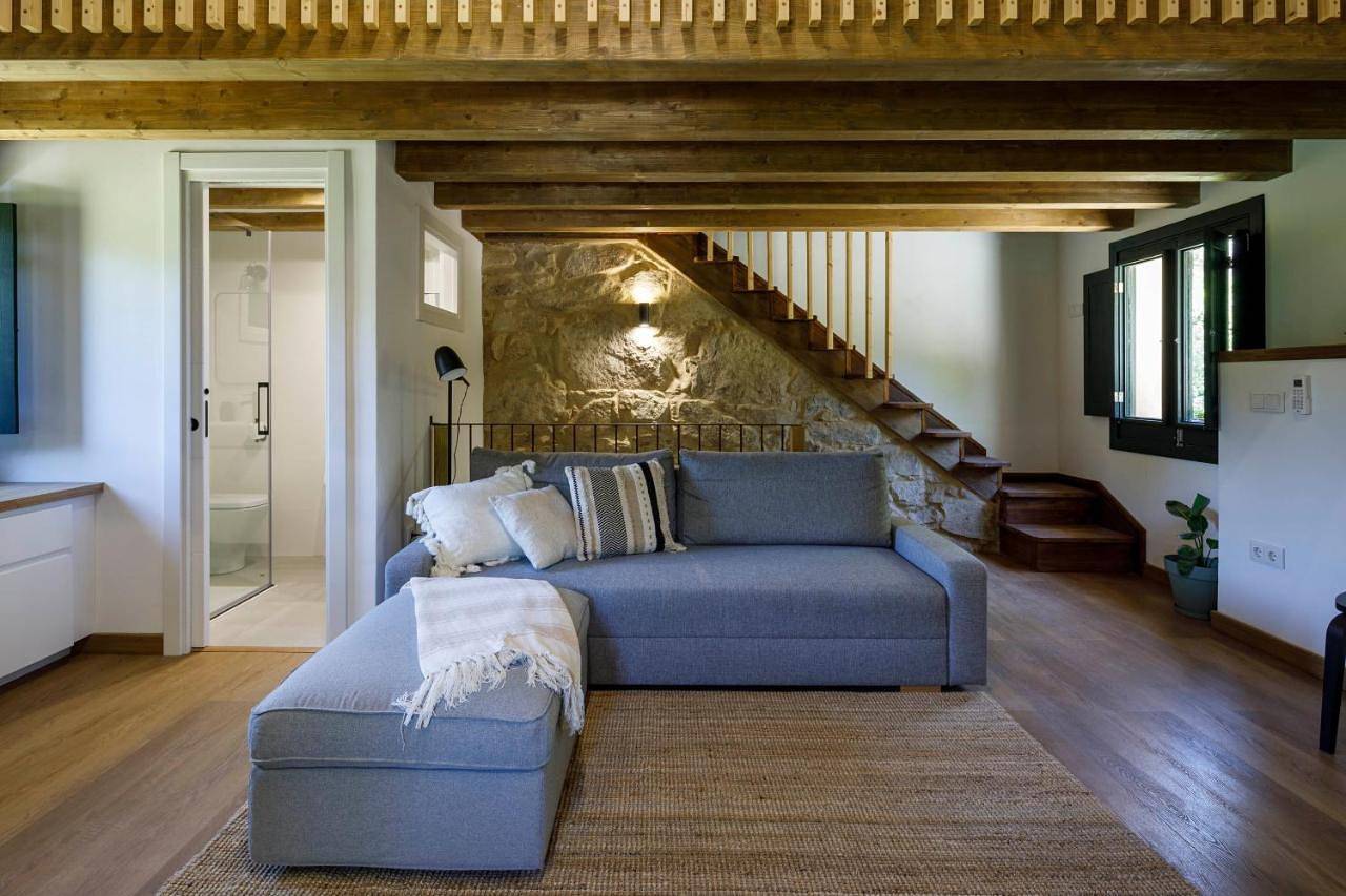 Hermoso molino a pie de río by Cabana Rentals in Vigo, Rias Baixas