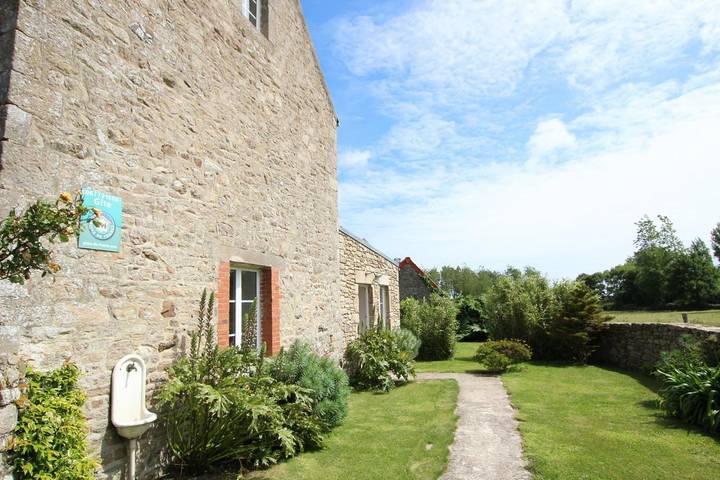 Gîte pour 10 personnes, avec jardin dans Port Du Hable Omonville La Rogue - 3