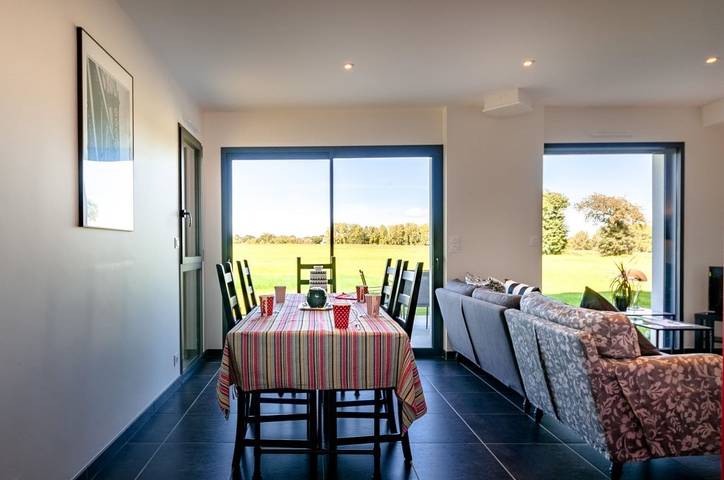 Gîte pour 6 personnes, avec terrasse et jardin dans Beaussais-sur-Mer - 2