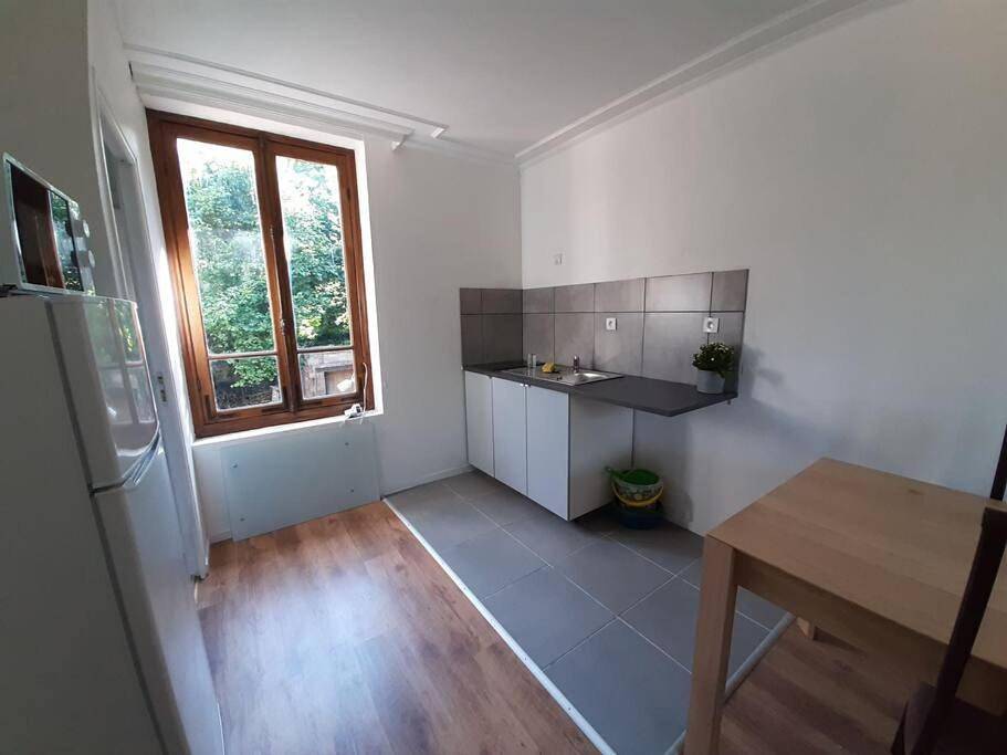 Appartement entier, Résidence du Houx - 4 (Astérix, Aéroport Cdg, Chantilly, Parc expos...) in Survilliers, Val-d'Oise