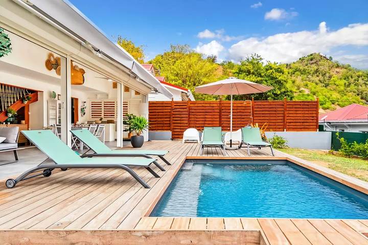 Location de vacances pour 6 personnes, avec piscine et jardin à Terre-de-Haut - 2