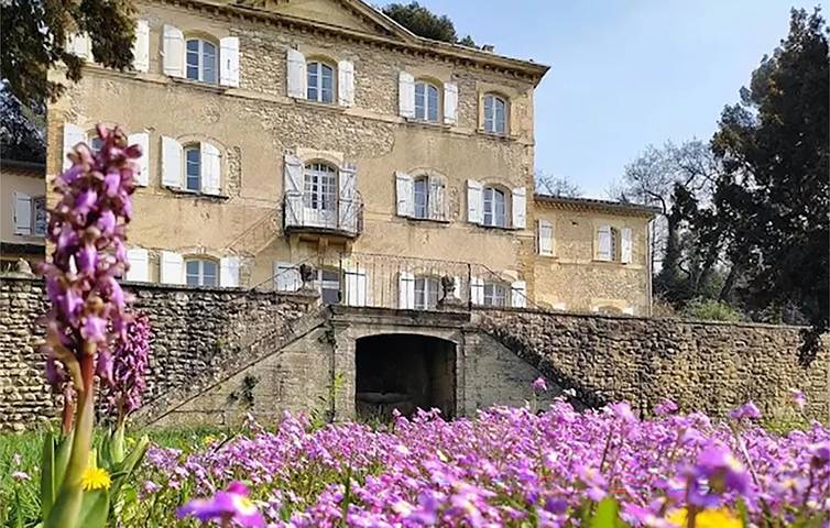 Location de vacances pour 15 personnes, avec jardin et terrasse à Valréas - 2