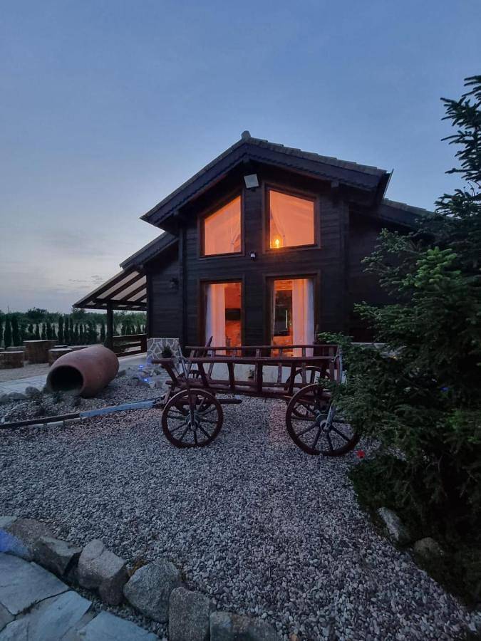 Casa rural para 10 personas, con jardín además de vistas y piscina, Familias con niños en Montes de Toledo - 2