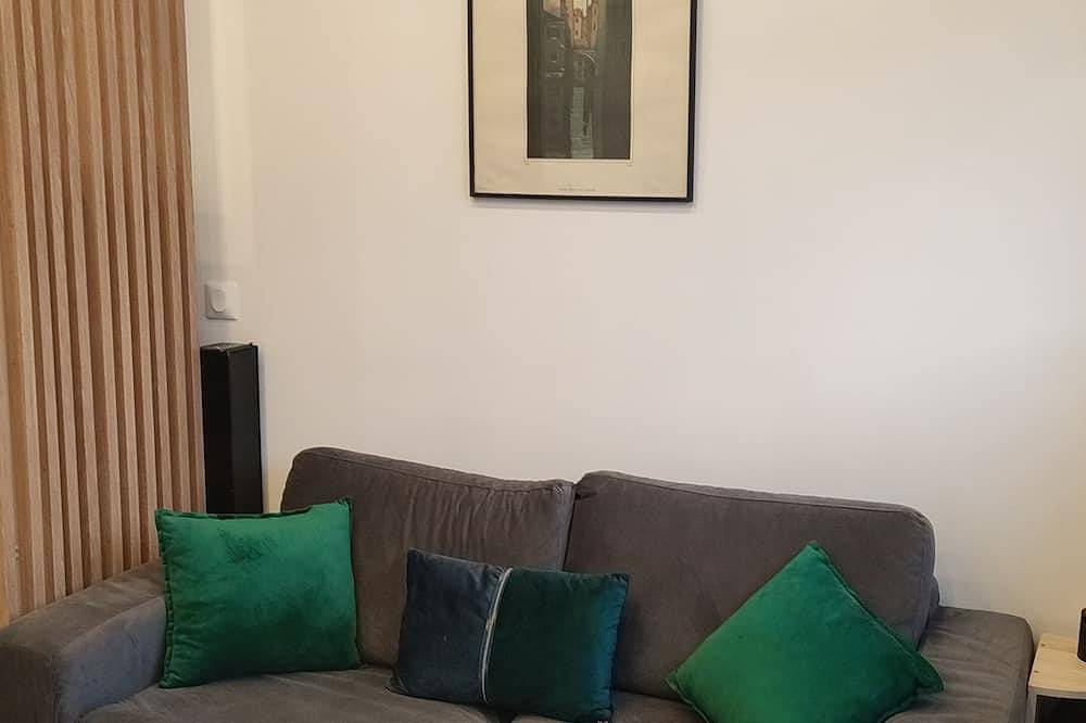 Entire apartment, 15 min from the southern beaches, between vaunage and camargue🌞 in Aimargues, Mediterranean Coast (France)
