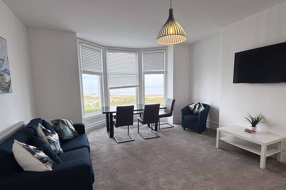 Ganze Wohnung, Salty Puffin - A Sea View Retreat in Lancashire