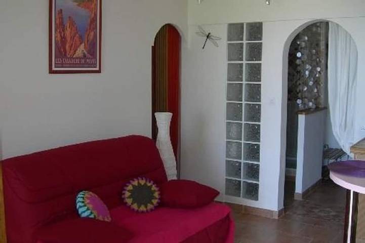 Ganze Wohnung, Kleine Paradiesecke, Panoramablick auf das Meer und die Berge, privater Pool, in Calcatoggio, Golfe de Sagone