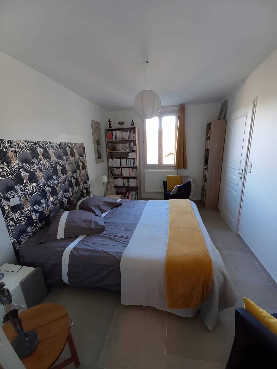 Gästezimmer „Ostau La Lutz“ mit Bergblick, gemeinsamer Terrasse und Wlan in Saint-Germain-de-Calberte, Cevennen