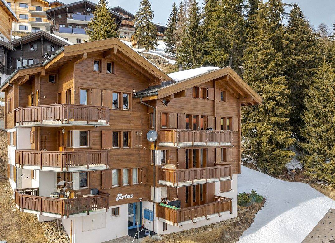 Ganze Wohnung, Ferienwohnung für 6 Personen mit Balkon in Betten, Aletsch Arena