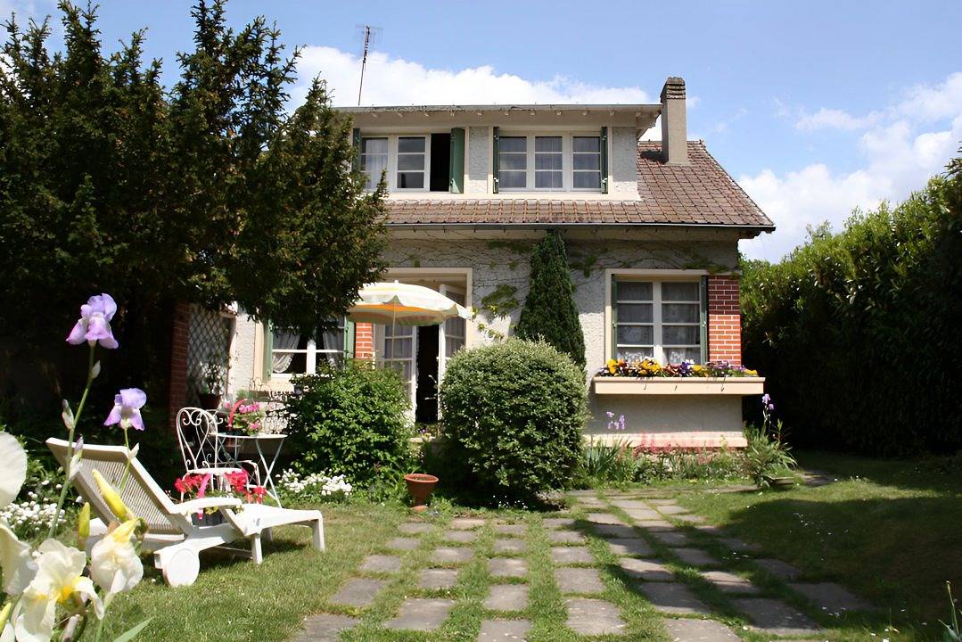 Le Cottage - Chambres d'hôtes, près Paris, Versailles - Chambre Les Mésanges (rose) in Bures-sur-Yvette, Essonne