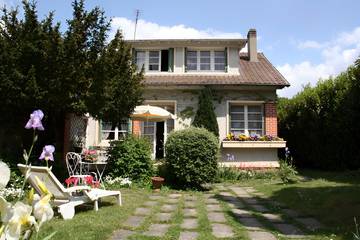 Chambre d’hôte pour 2 personnes, avec jardin à Bures-sur-Yvette