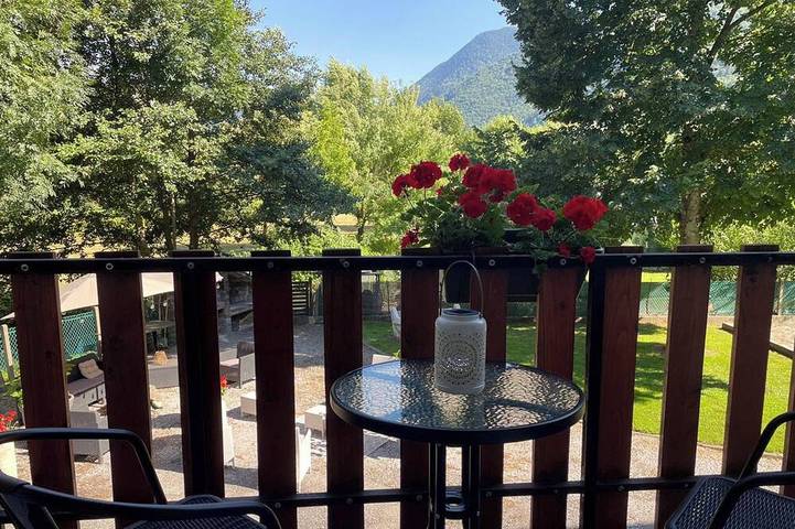 Gîte pour 4 personnes, avec jardin, animaux acceptés à Saint-Béat