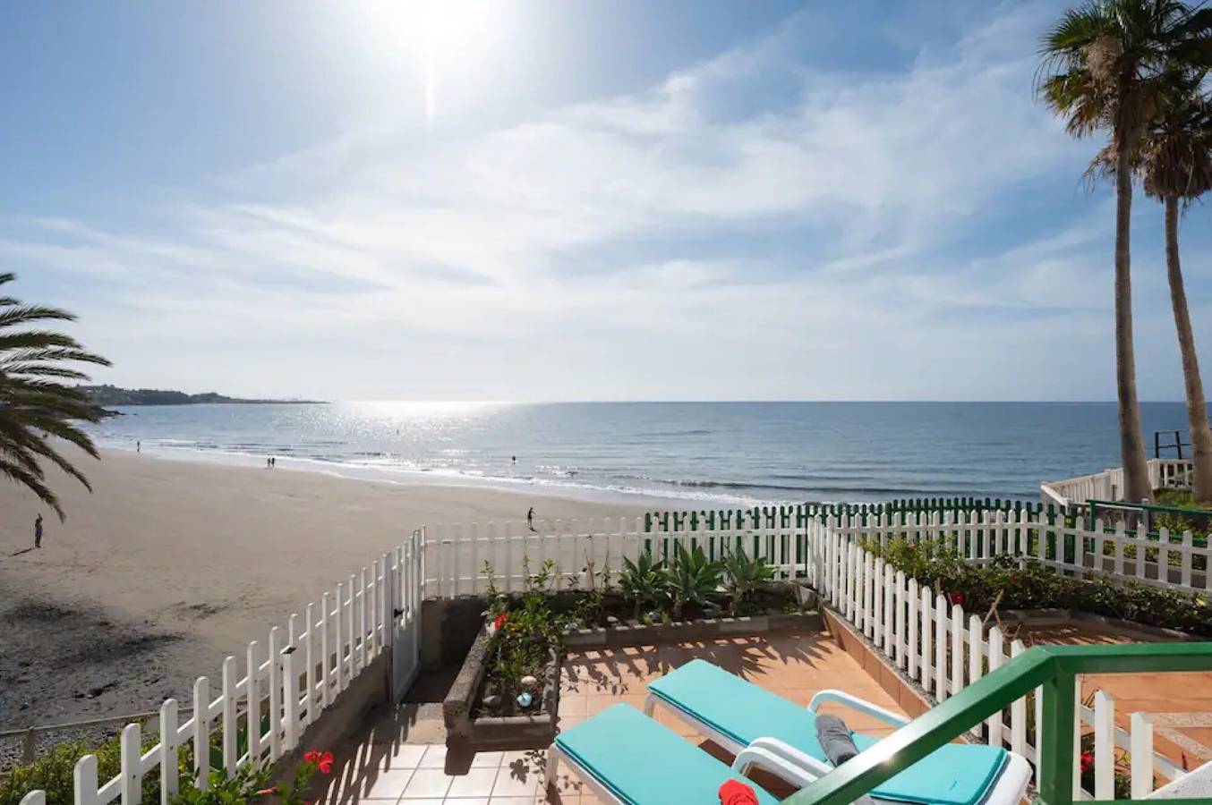 Appartement entier, Appartement de vacances 'Apartament Excepcional 1a Línea' avec vue sur la mer, piscine et Wi-Fi in Playa del Águila, San Bartolomé de Tirajana