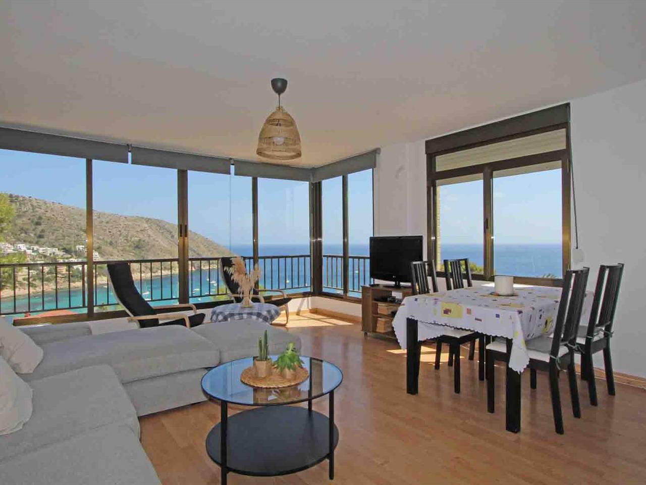 Appartamento intero, Modern apartment in Moraira with Wifi and air conditioning in Club Moraira, Teulada (Spagna)