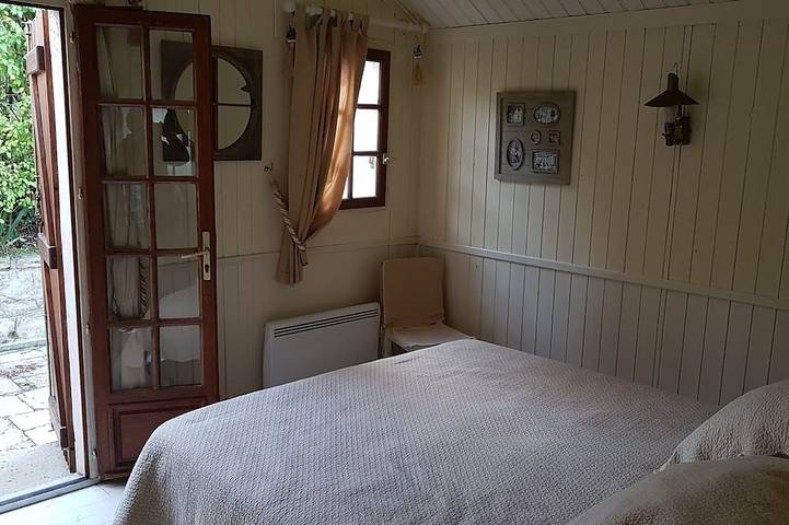 Gîte pour 6 personnes, avec terrasse et jardin, animaux acceptés à Arromanches-les-Bains - 3