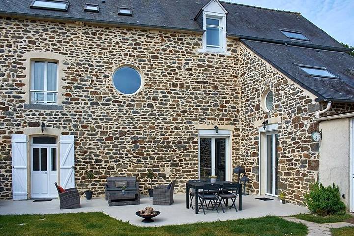 Chambre d’hôte pour 2 personnes, avec jardin à La Gouesnière