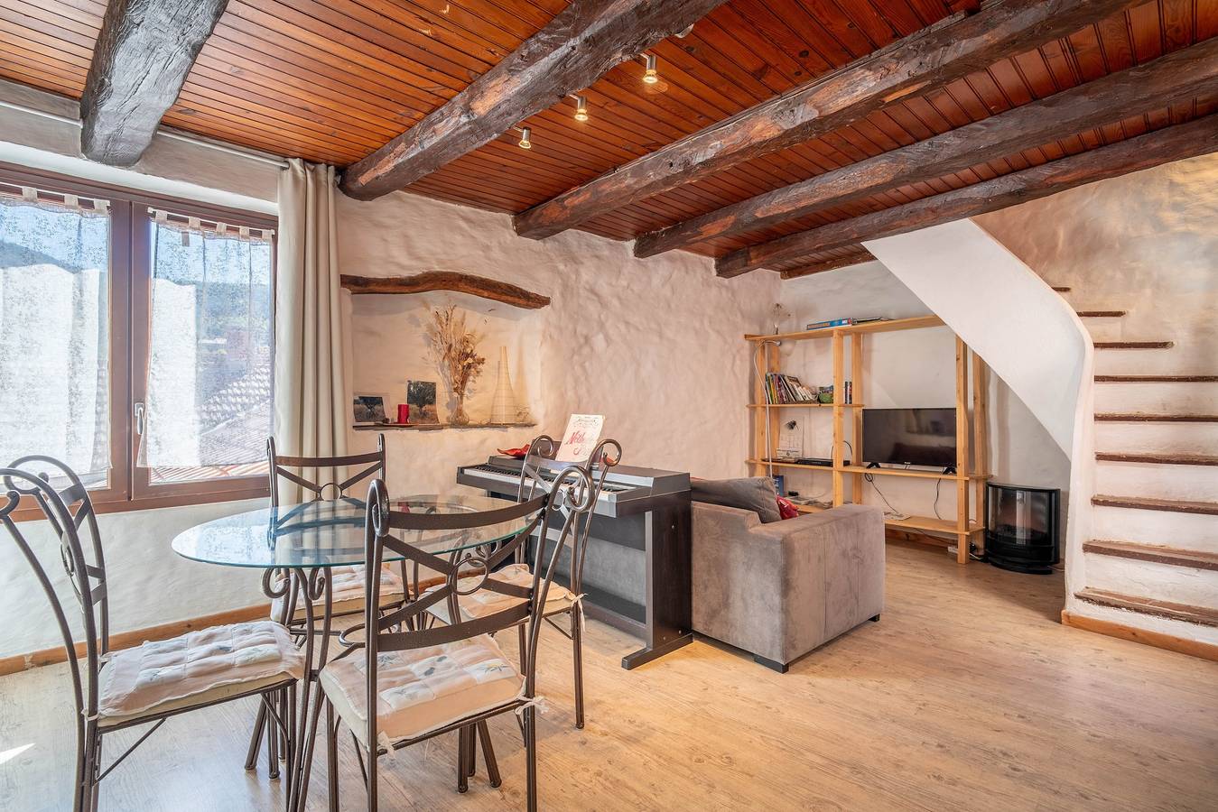 Haus im mittelalterlichen Dorf mit Wlan in Olargues, Béziers und Umgebung