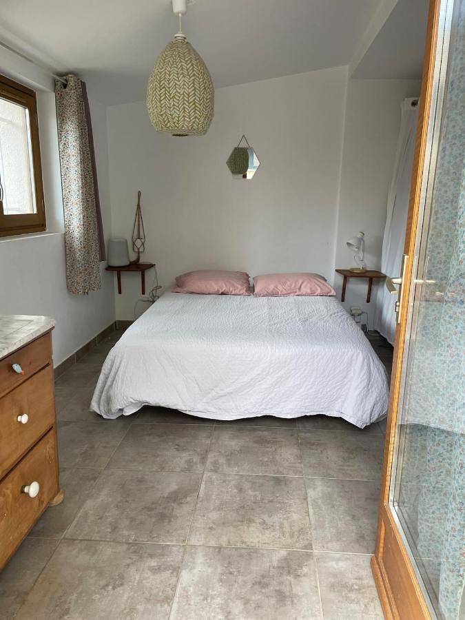 Location de vacances pour 8 personnes, avec vue et jardin, animaux acceptés à Peypin - 4