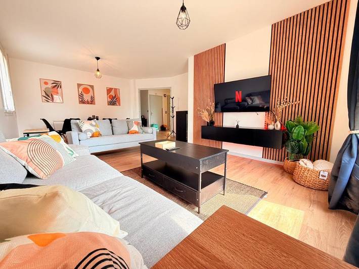 Villa pour 10 personnes, avec jardin et terrasse