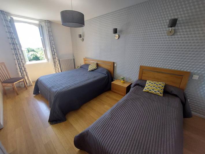 Maison de vacances pour 10 personnes, avec Balcon et Jardin en Corrèze - 3