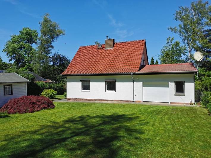 Ferienhaus für 2 Personen, mit Garten und Sauna sowie Seeblick und Ausblick in Heidesee - 3